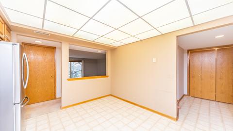 1591 E Thacker St #302, Des Plaines, IL 60016 photo 12
