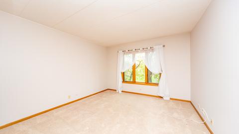 1591 E Thacker St #302, Des Plaines, IL 60016 photo 6