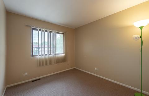 1009 Cascade Dr, Aurora, IL 60506 photo 14