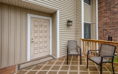 1009 Cascade Dr, Aurora, IL 60506 photo 3