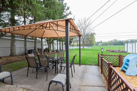 1391 Anthony Rd, Wheeling, IL 60090 photo 17