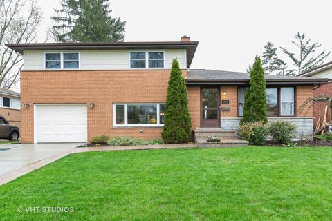 1391 Anthony Rd, Wheeling, IL 60090 photo 1