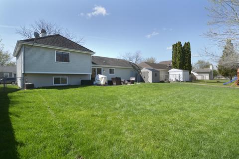 826 Bay Ct, Bartlett, IL 60103 photo 27