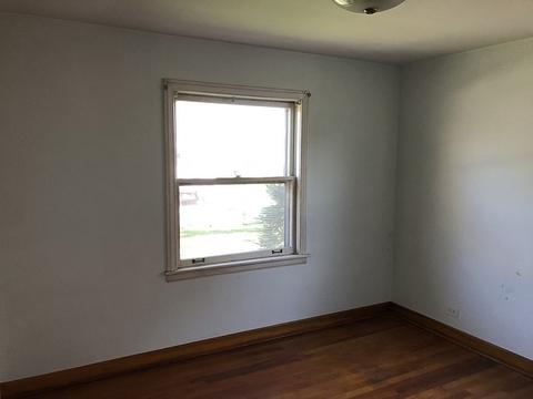 9105 Bartlett Ave, Brookfield, IL 60513 photo 8