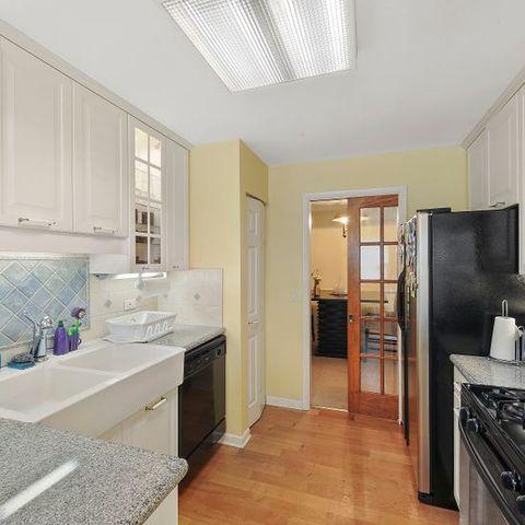 4640 Calvert Dr #A2, Rolling Meadows, IL 60008 photo 7