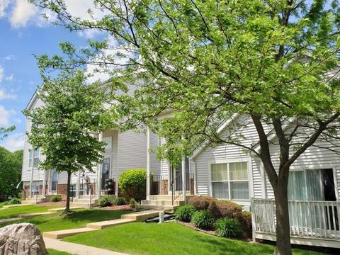 1446 Fox Hound Trl, Beecher, IL 60401 photo 4