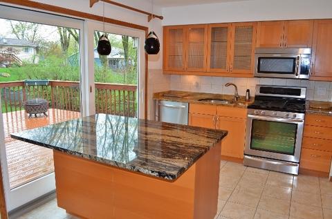 1077 Windsor Dr, Wheaton, IL 60189 photo 14