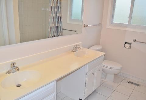 1077 Windsor Dr, Wheaton, IL 60189 photo 21