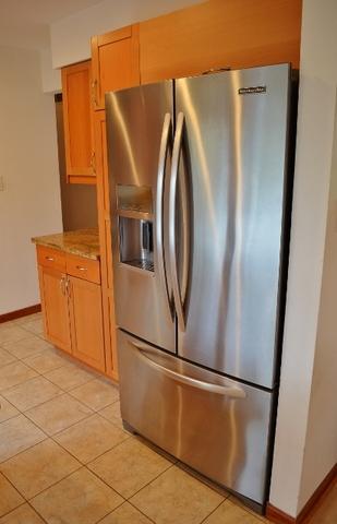1077 Windsor Dr, Wheaton, IL 60189 photo 18