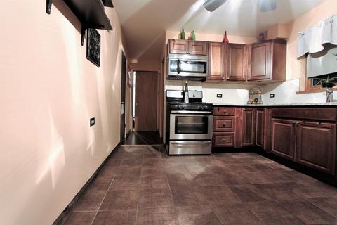 369 Des Plaines Ave, Riverside, IL 60546 photo 3