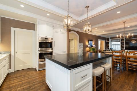 587 E Illinois Rd, Lake Forest, IL 60045 photo 9