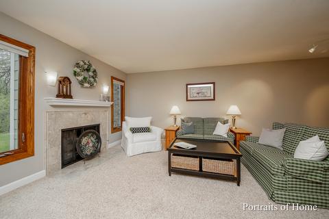 2114 Timber Ln, Wheaton, IL 60189 photo 8