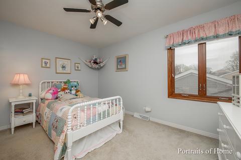 2114 Timber Ln, Wheaton, IL 60189 photo 16