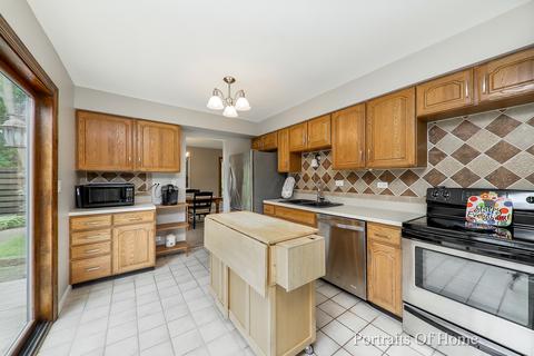 2114 Timber Ln, Wheaton, IL 60189 photo 6