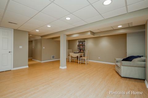 2114 Timber Ln, Wheaton, IL 60189 photo 21