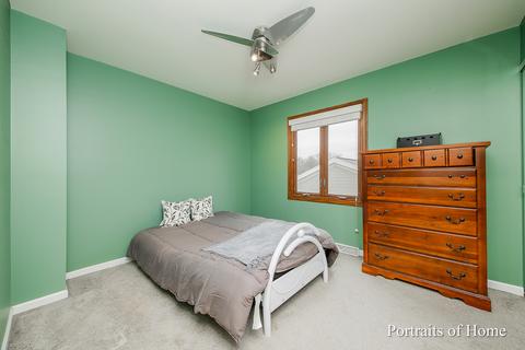 2114 Timber Ln, Wheaton, IL 60189 photo 15