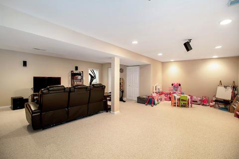 140 Troutman Dr, Bartlett, IL 60103 photo 27