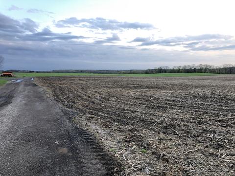 15805 Hebron Rd, Harvard, IL 60033 photo 10
