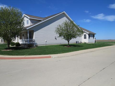 1520 Belclare Rd, Normal, IL 61761 photo 3