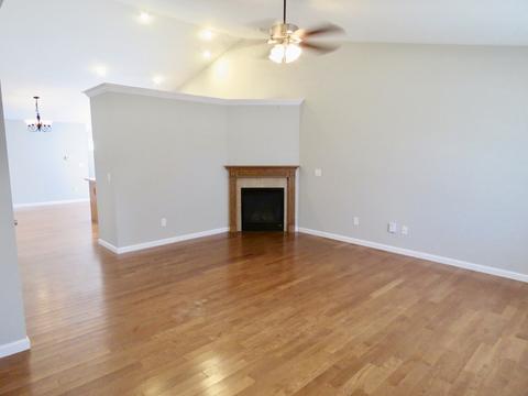 1520 Belclare Rd, Normal, IL 61761 photo 4