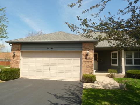 21241 W Silktree Cir, Plainfield, IL 60544 photo 1