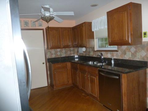 21241 W Silktree Cir, Plainfield, IL 60544 photo 3