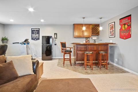 3404 Cameron Dr, Elgin, IL 60124 photo 13