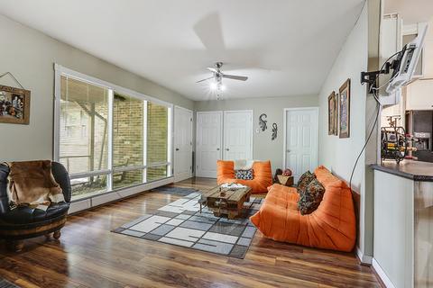 2647 E Old Post Rd, Crete, IL 60417 photo 4