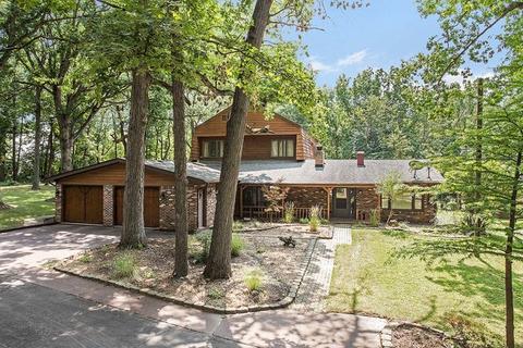 2647 E Old Post Rd, Crete, IL 60417 photo 1