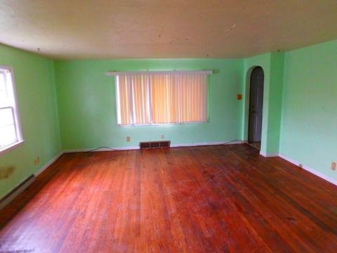 112 S Weston Ave, Elgin, IL 60123 photo 12