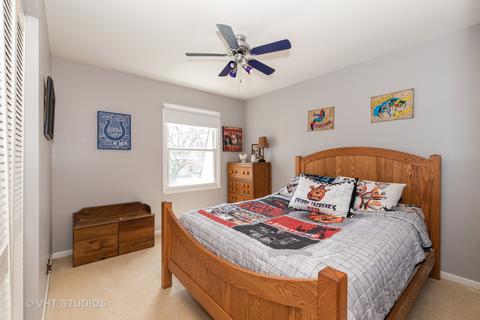 3679 Whispering Trails Dr, Hoffman Estates, IL 60192 photo 10