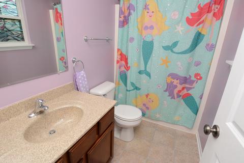3102 Valley Falls St, Elgin, IL 60124 photo 23