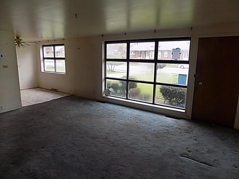 1315 E 83rd St, Chicago, IL 60619 photo 3