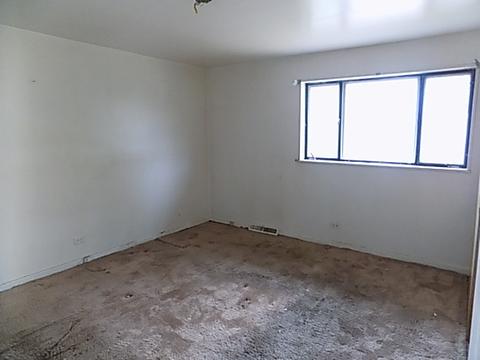 1315 E 83rd St, Chicago, IL 60619 photo 8