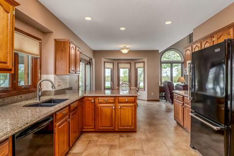 910 Ironwood Cc Dr, Normal, IL 61761 photo 9