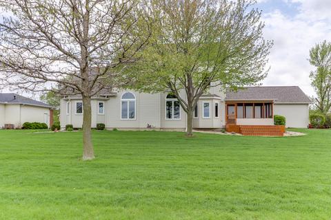 910 Ironwood Cc Dr, Normal, IL 61761 photo 4