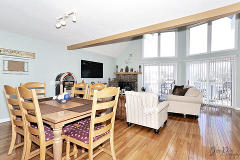 2410 Orchard Beach Rd, Mchenry, IL 60050 photo 18