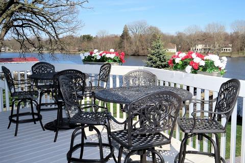 2410 Orchard Beach Rd, Mchenry, IL 60050 photo 13
