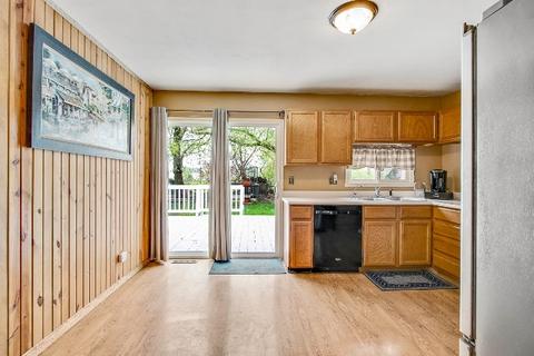 853 Walnut Ct, Marengo, IL 60152 photo 8