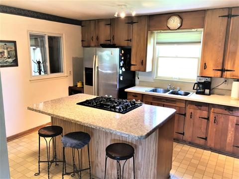 1512 E Il State Route 71, Ottawa, IL 61350 photo 7