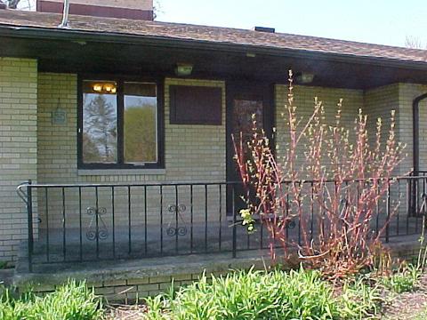 445 Grove St, Capron, IL 61012 photo 10