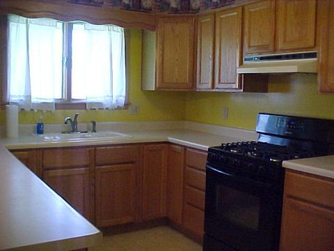 445 Grove St, Capron, IL 61012 photo 9