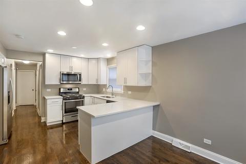 1745 E 83rd St, Chicago, IL 60617 photo 5