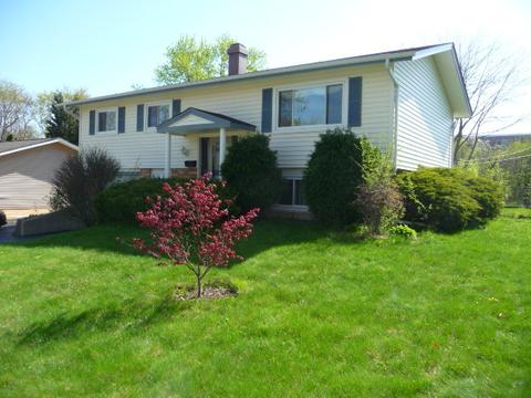 1425 Jefferson Rd, Hoffman Estates, IL 60169 photo 1