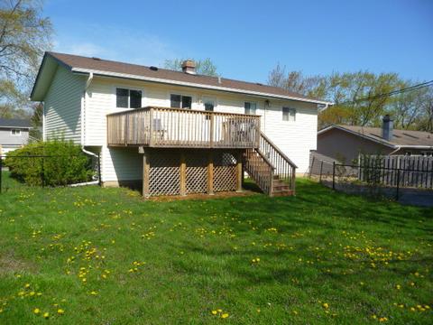 1425 Jefferson Rd, Hoffman Estates, IL 60169 photo 4