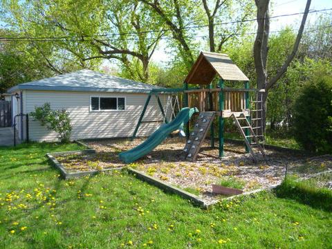 1425 Jefferson Rd, Hoffman Estates, IL 60169 photo 5