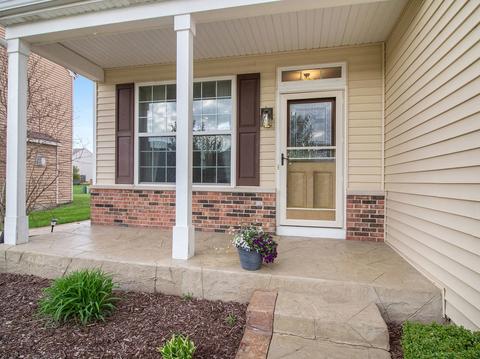 1802 Baring Ridge Dr, Plainfield, IL 60586 photo 2