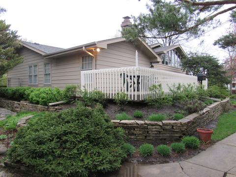 555 Avondale Ln, Hoffman Estates, IL 60169 photo 6