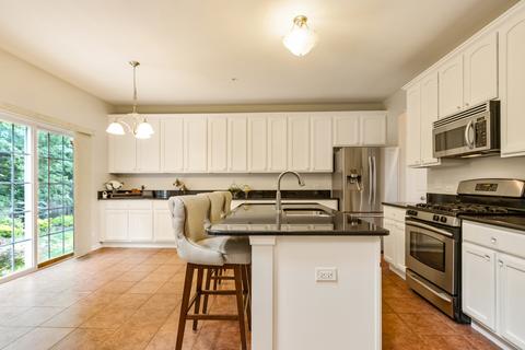 1633 Acorn Dr, Hoffman Estates, IL 60192 photo 16
