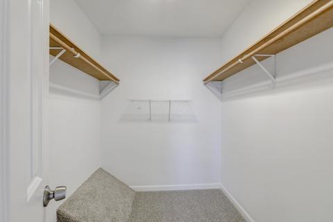 1713 King Dr #B, Normal, IL 61761 photo 14